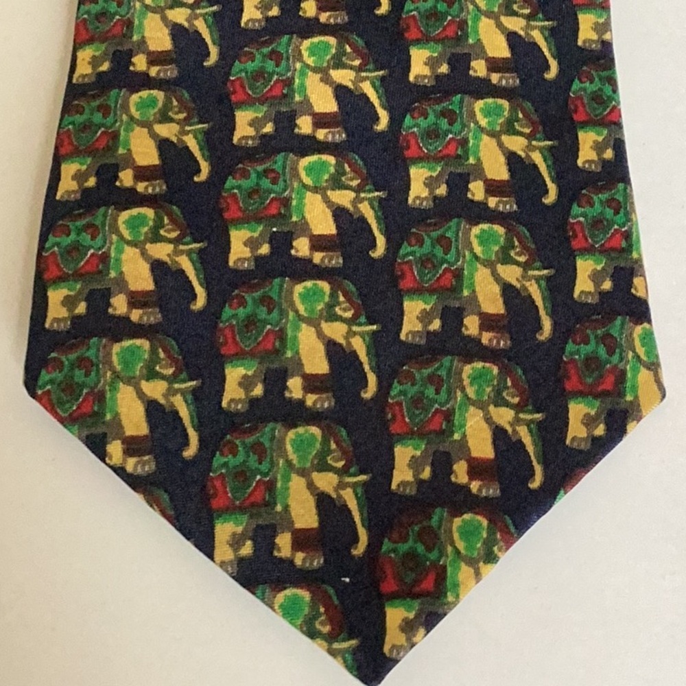 RASi Pure Silk Elephant Patterned Tie - Picture 7 of 7